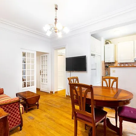 Guestready - Parisian Bliss Near Notre-dame Paris